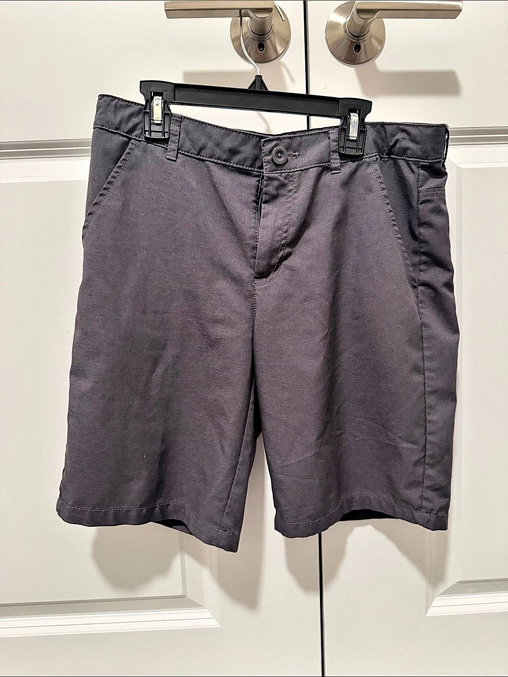 Cat & Jack Boys Size 16 Gray Shorts